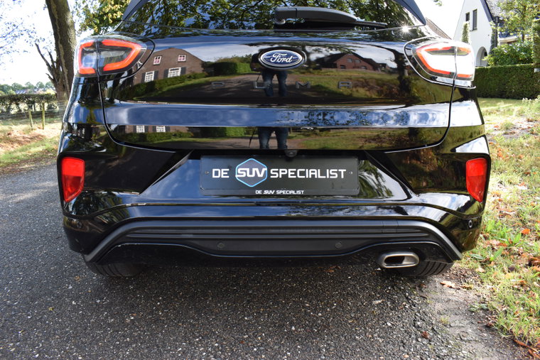 Vehicle Image 37