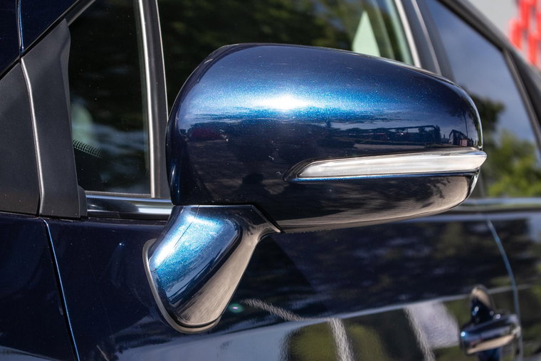 Vehicle Image 32