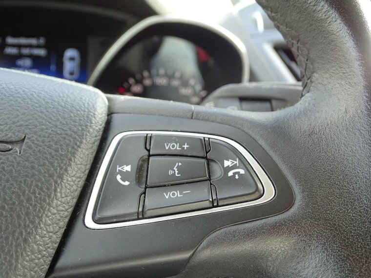 Vehicle Image 24