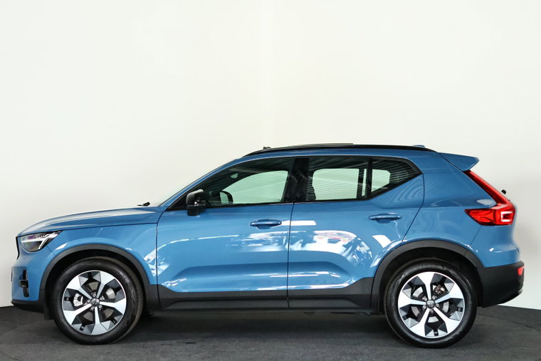 Vehicle Image 35