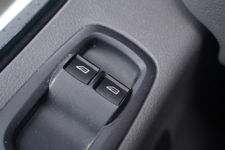 Vehicle Image 33