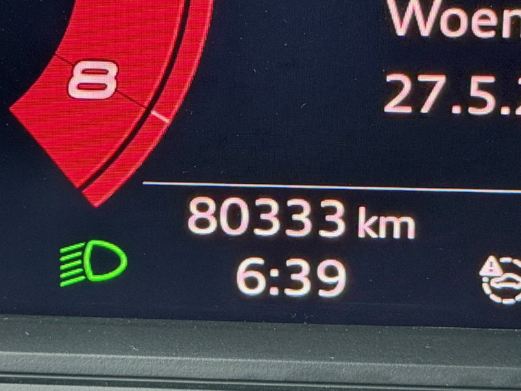 Vehicle Image 27
