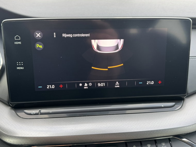 Vehicle Image 36