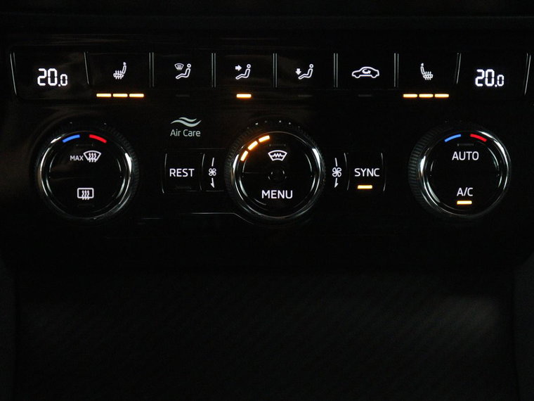 Vehicle Image 29