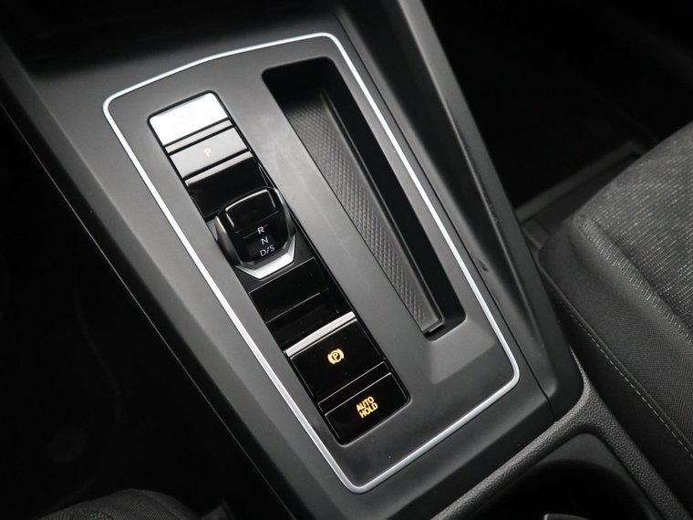 Vehicle Image 39