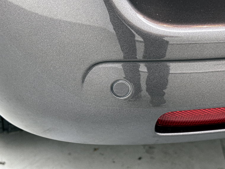 Vehicle Image 35
