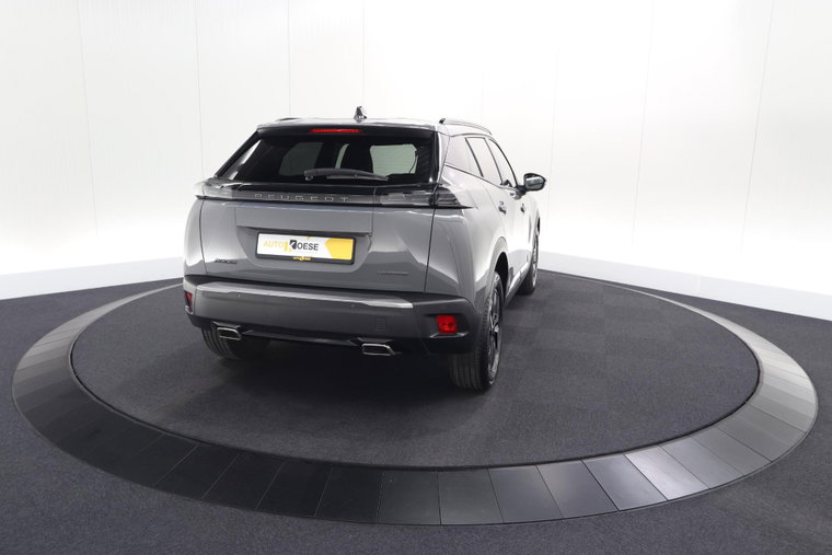 Vehicle Image 36