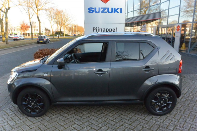 Vehicle Image 4