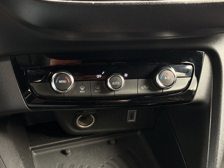 Vehicle Image 35