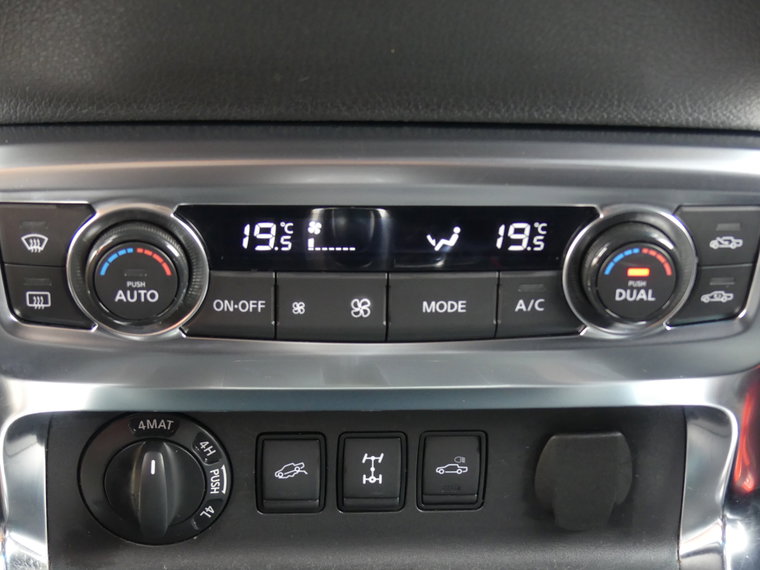 Vehicle Image 24
