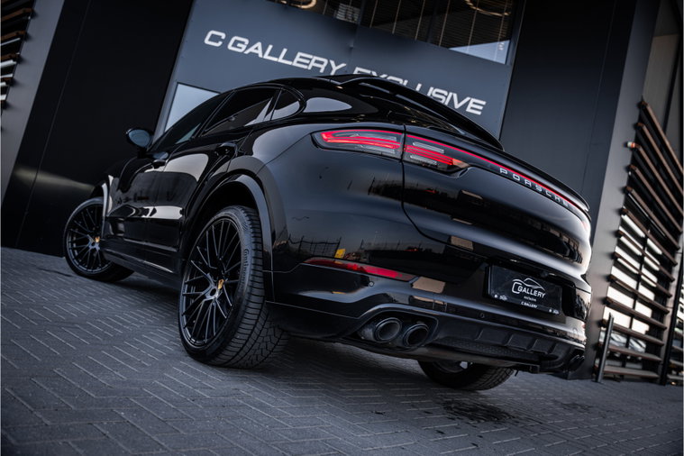 Vehicle Image 42