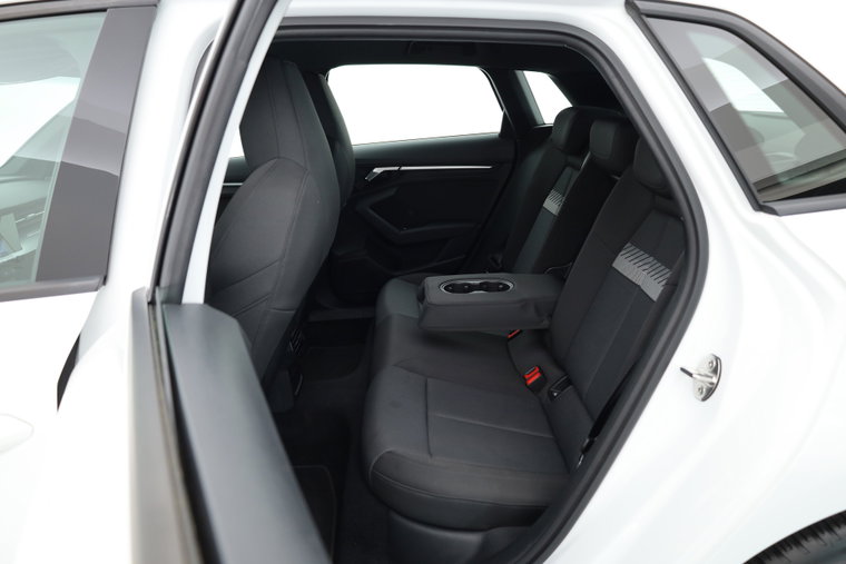 Vehicle Image 37