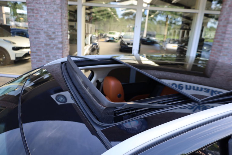 Vehicle Image 39