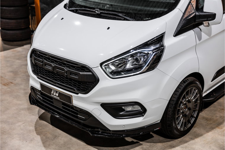 Vehicle Image 13