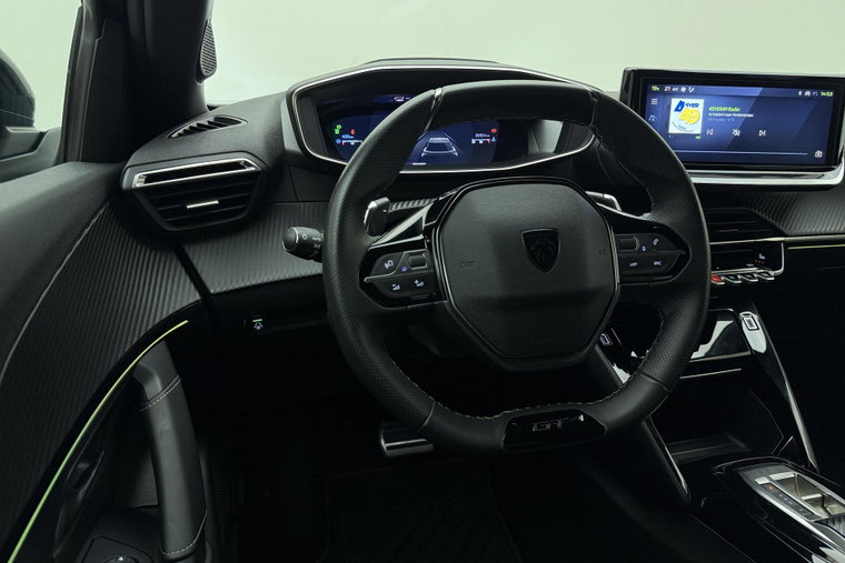 Vehicle Image 36