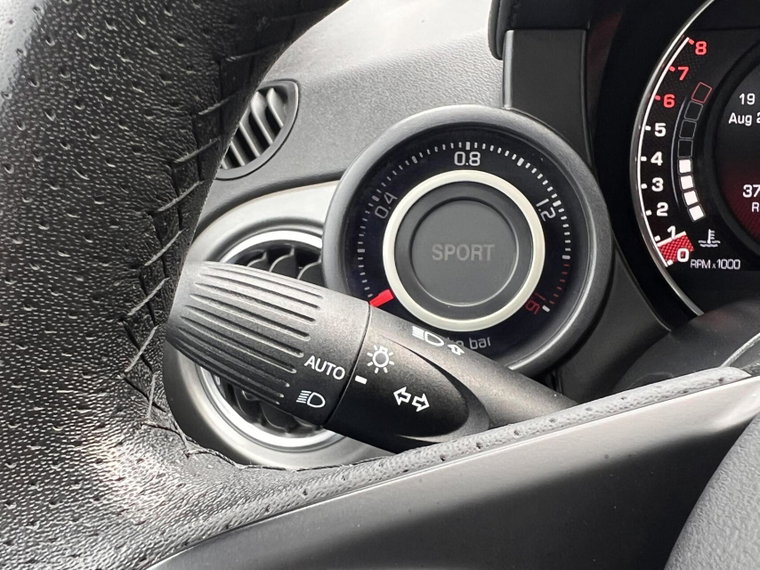 Vehicle Image 35