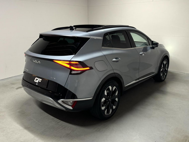 Vehicle Image 48