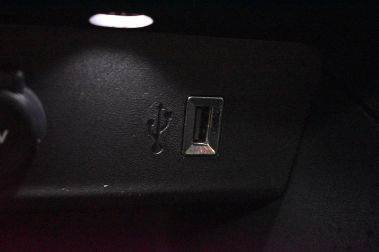 Vehicle Image 31