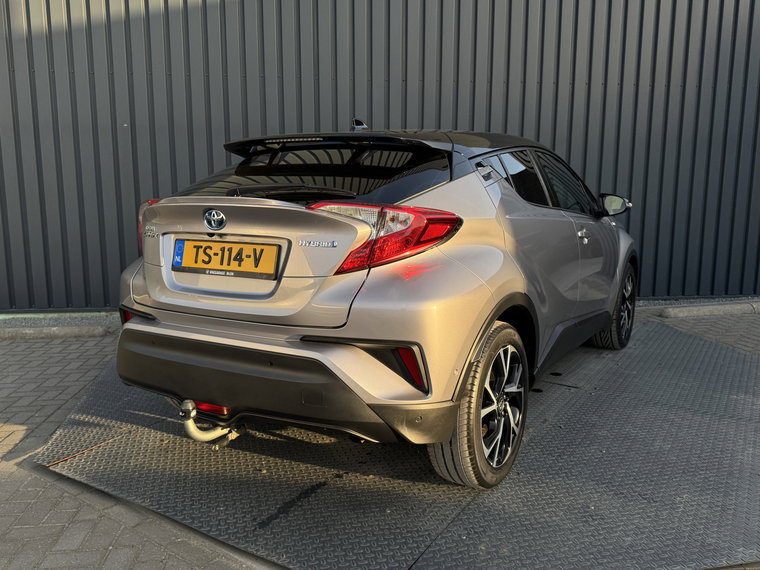 Vehicle Image 43