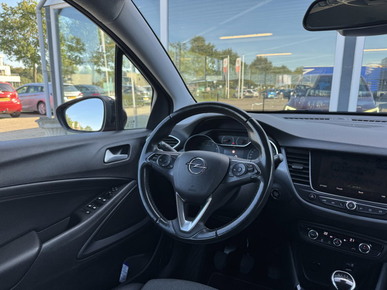 Vehicle Image 28