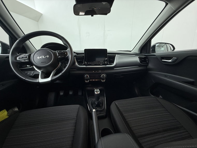Vehicle Image 36