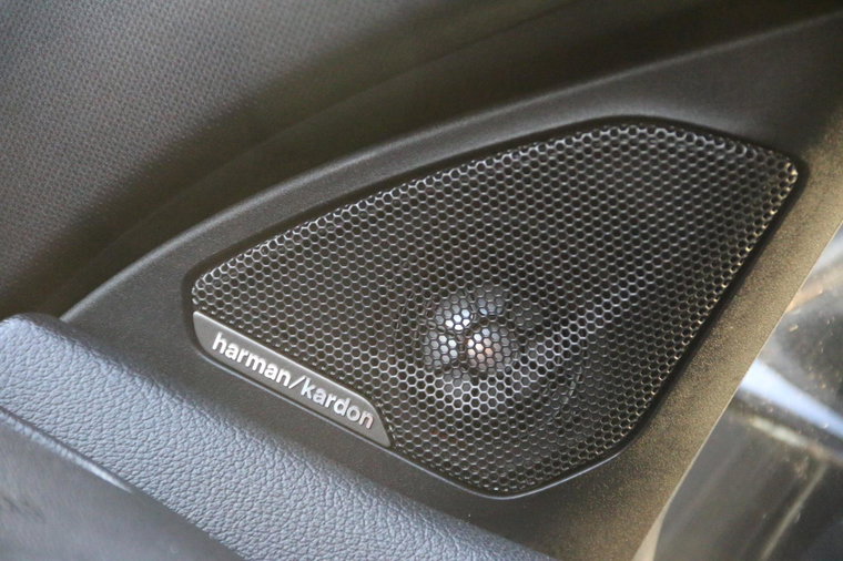 Vehicle Image 26