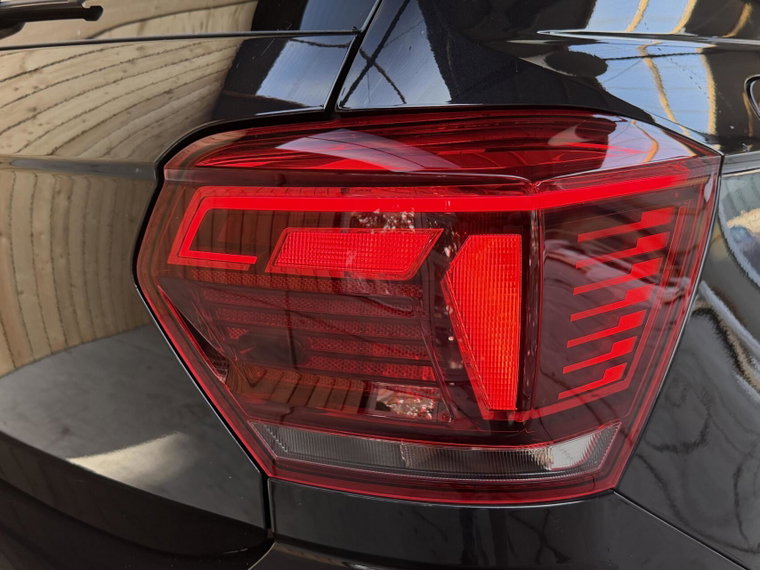 Vehicle Image 39