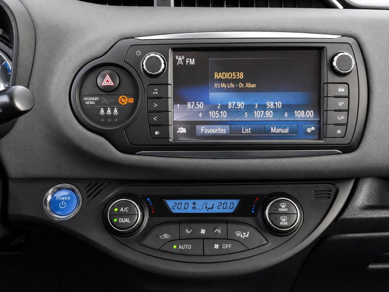 Vehicle Image 16