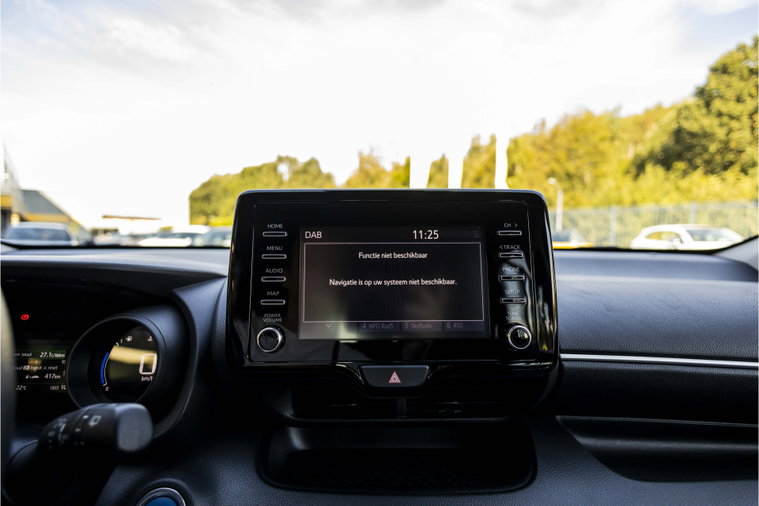 Vehicle Image 35
