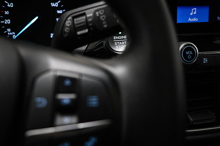 Vehicle Image 35