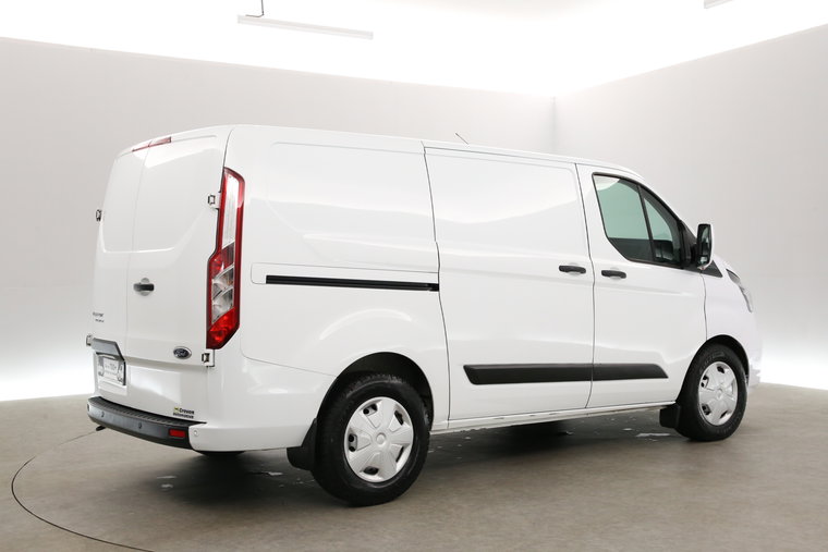 Vehicle Image 26