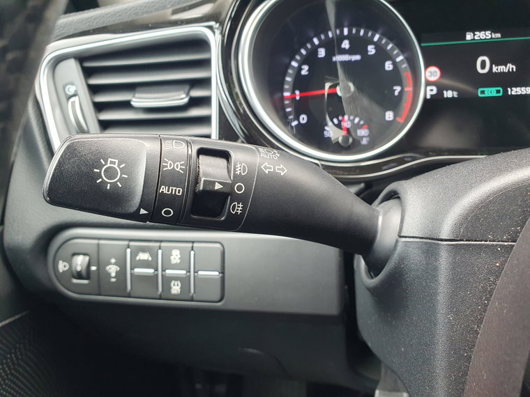 Vehicle Image 38