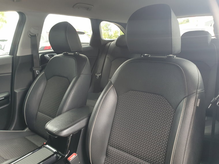 Vehicle Image 47