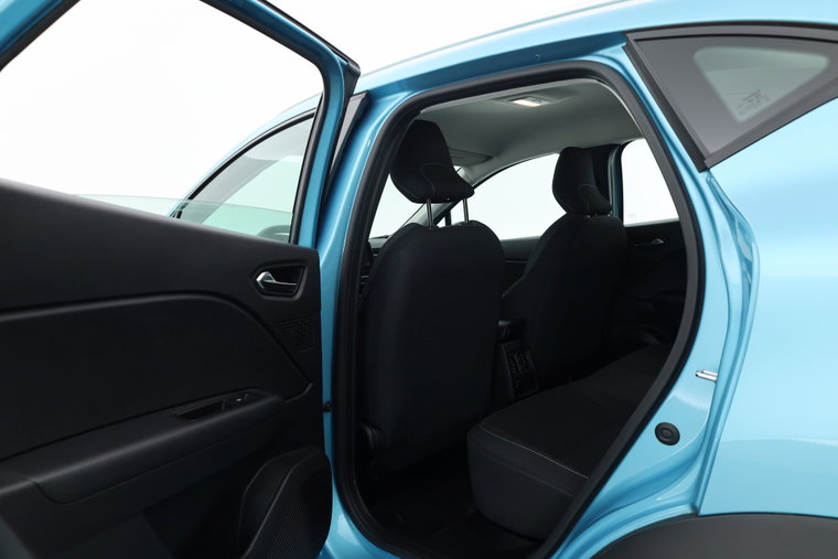Vehicle Image 33