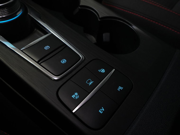 Vehicle Image 24