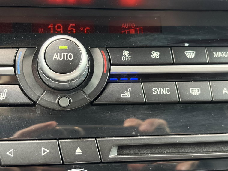 Vehicle Image 39