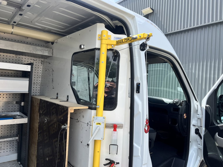 Vehicle Image 28