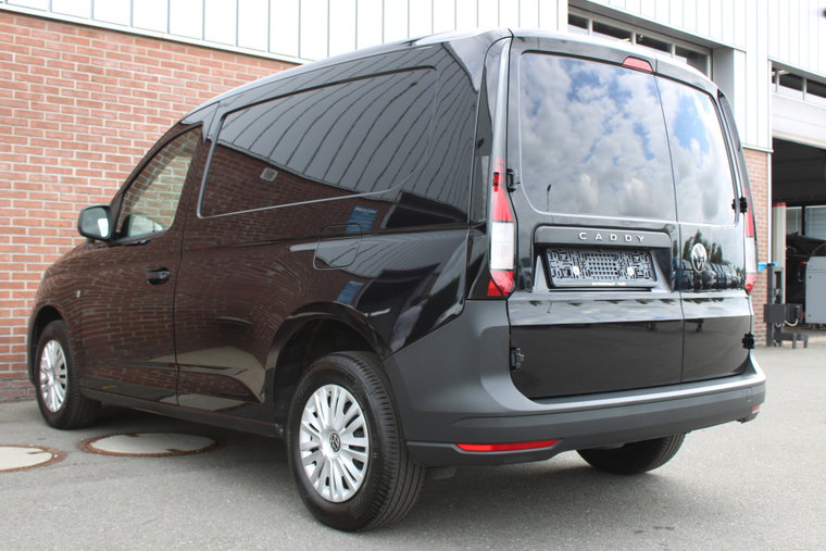 Vehicle Image 23