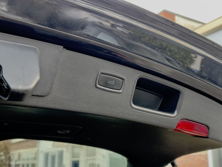 Vehicle Image 39