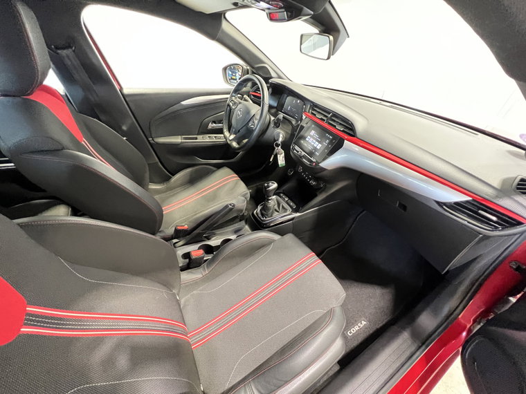 Vehicle Image 30
