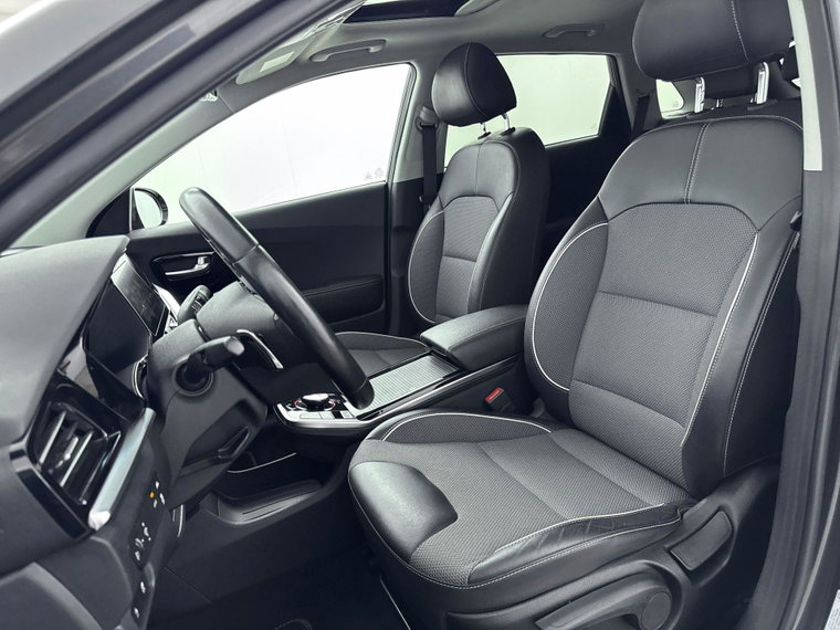 Vehicle Image 31