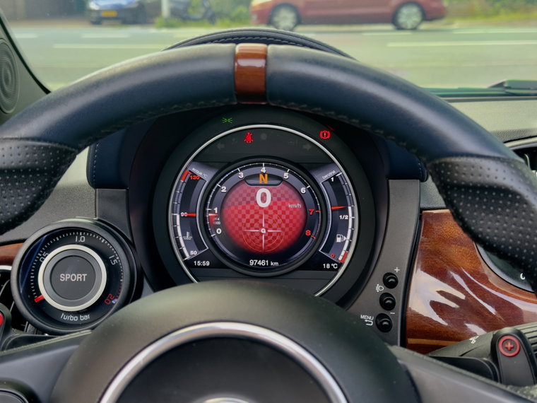 Vehicle Image 30