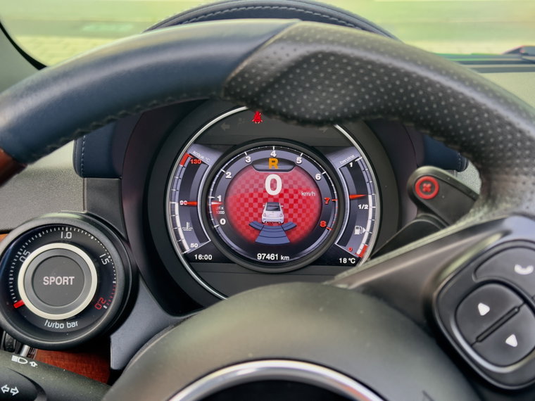 Vehicle Image 31