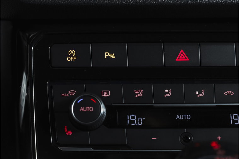 Vehicle Image 27