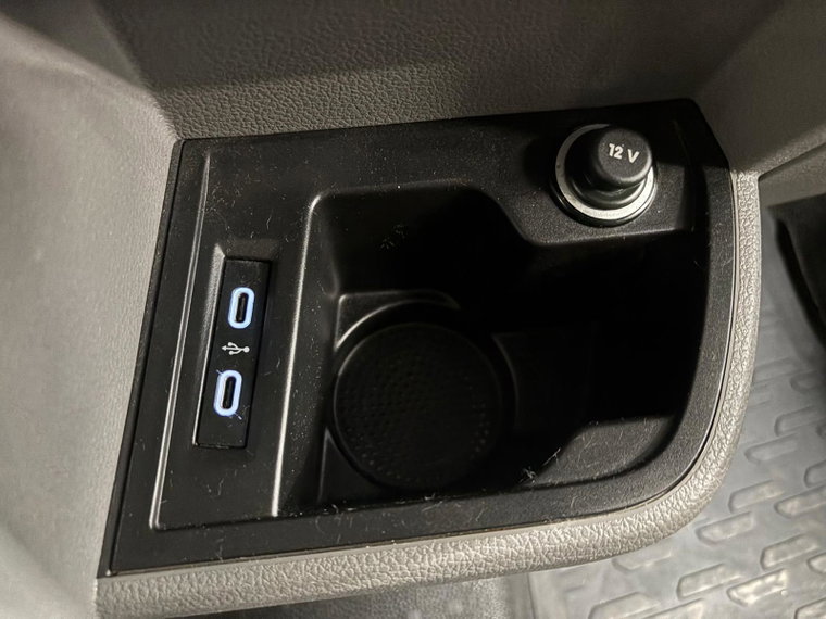 Vehicle Image 24