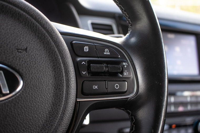 Vehicle Image 35