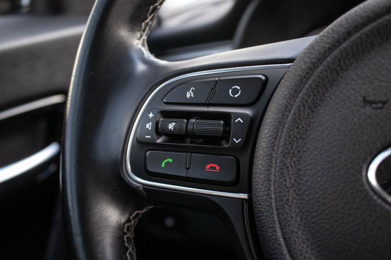 Vehicle Image 36