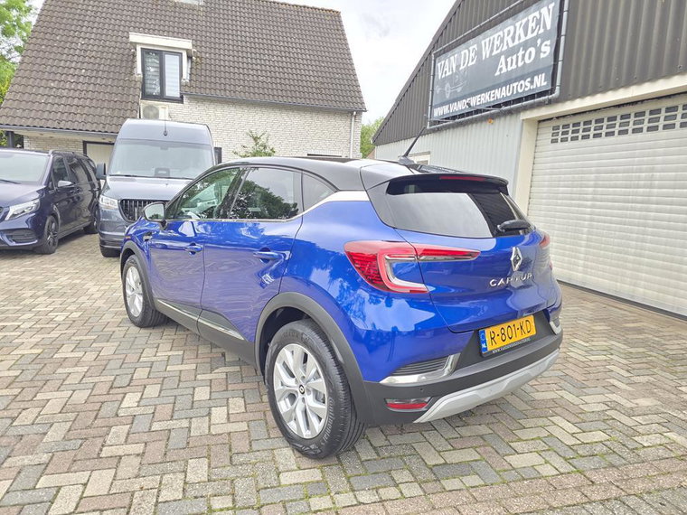Vehicle Image 40
