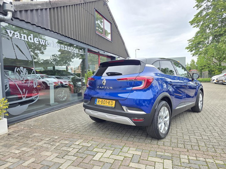 Vehicle Image 41