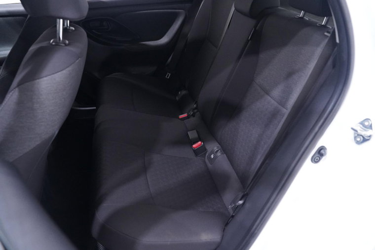 Vehicle Image 37